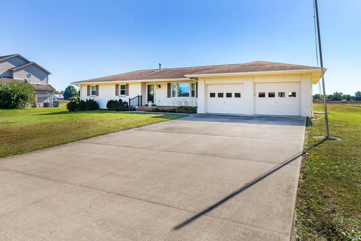 6109 Fitzgerald Road, Evansville, IN 47715 - #1
