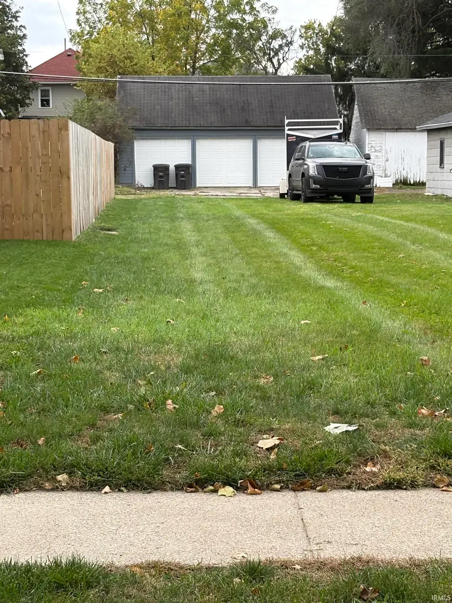 1433 Swinney Avenue, Fort Wayne, IN 46802 - #2