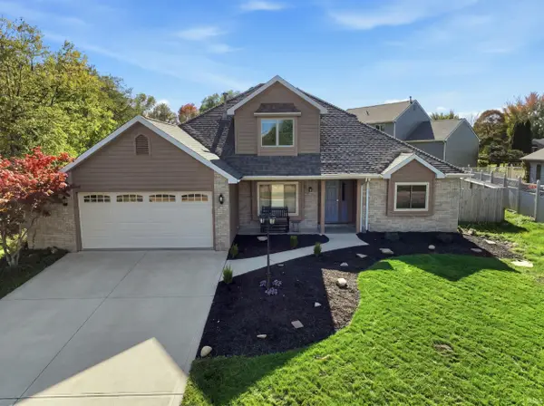 1686 E Brookside Trail, Columbia City, IN 46725