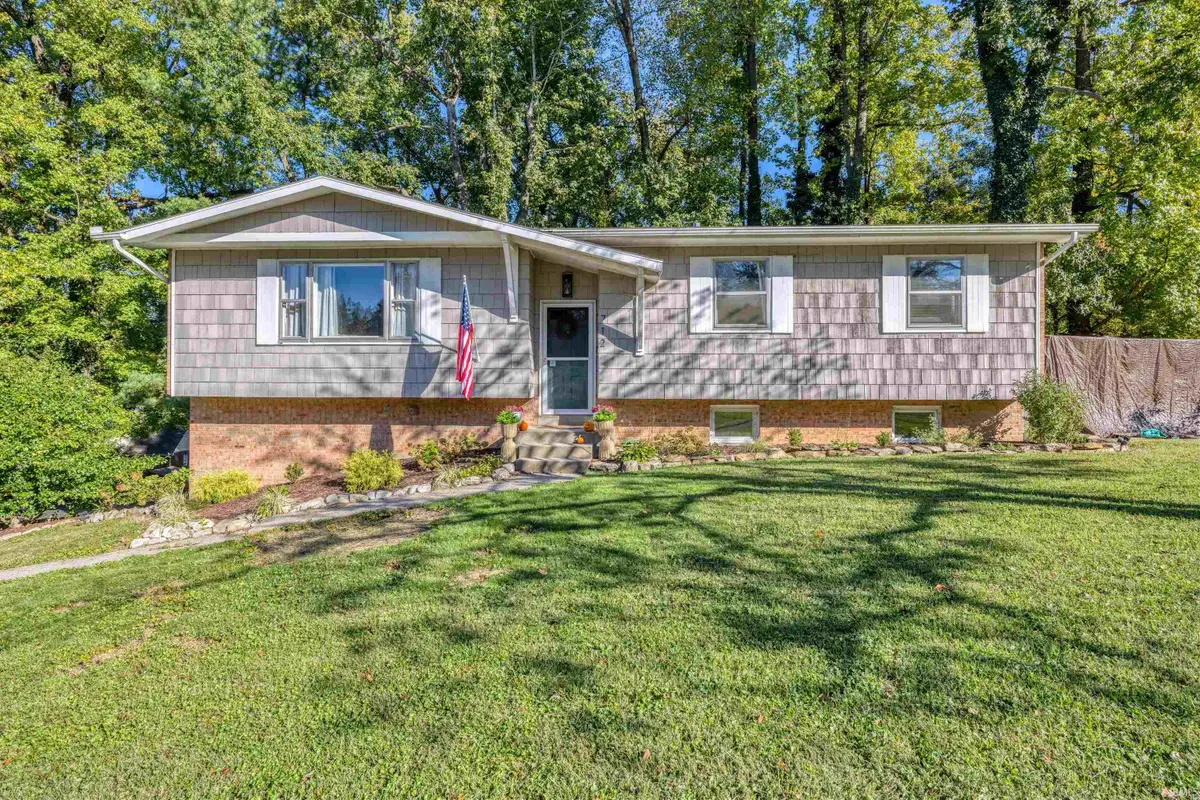 712 Carole Place, Newburgh, IN 47630 - #1