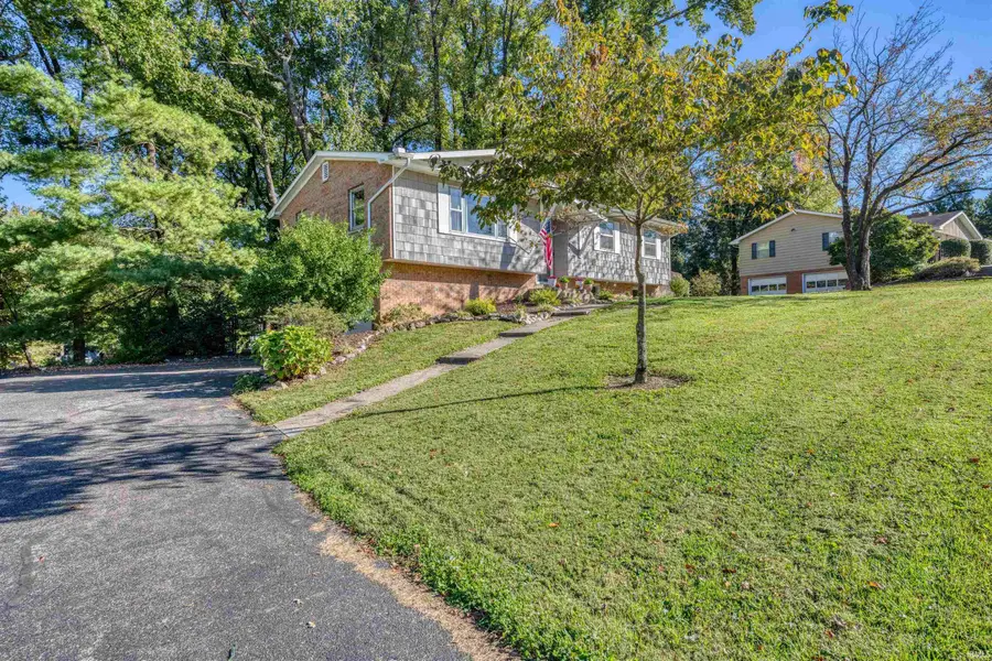 712 Carole Place, Newburgh, IN 47630 - #3