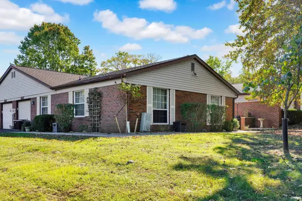 552 E Waterloo Ct, Bloomington, IN 47401