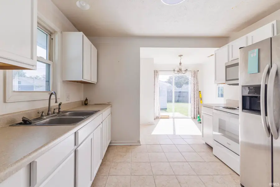 1717 W 13 Street, Muncie, IN 47302 - #3
