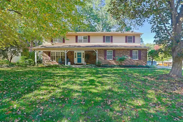 50821 Woodbury Way, Granger, IN 46530