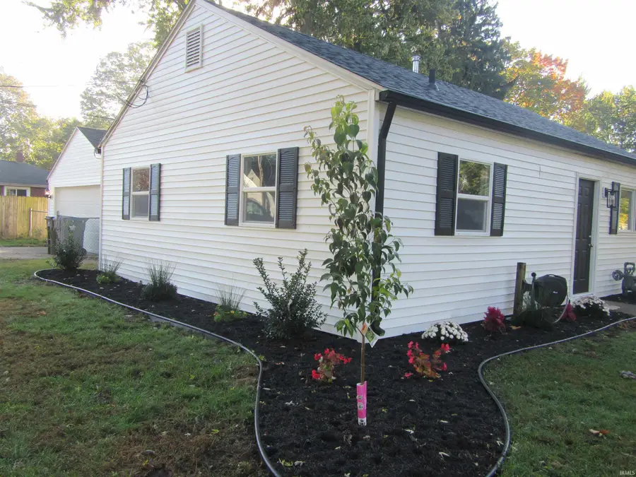 162 Joyce Court, Elkhart, IN 46516 - #3