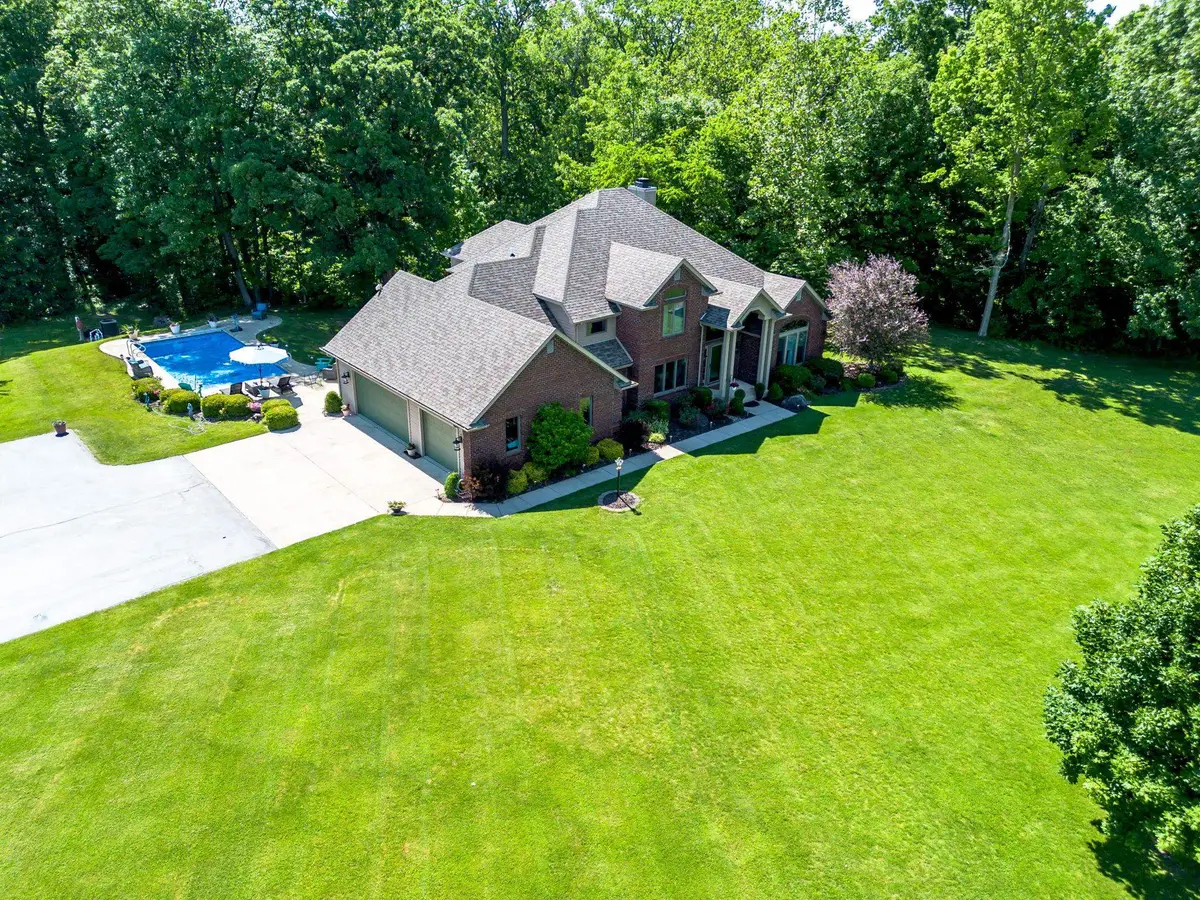 7296 N Clear Creek Road, Huntington, IN 46750 - #1