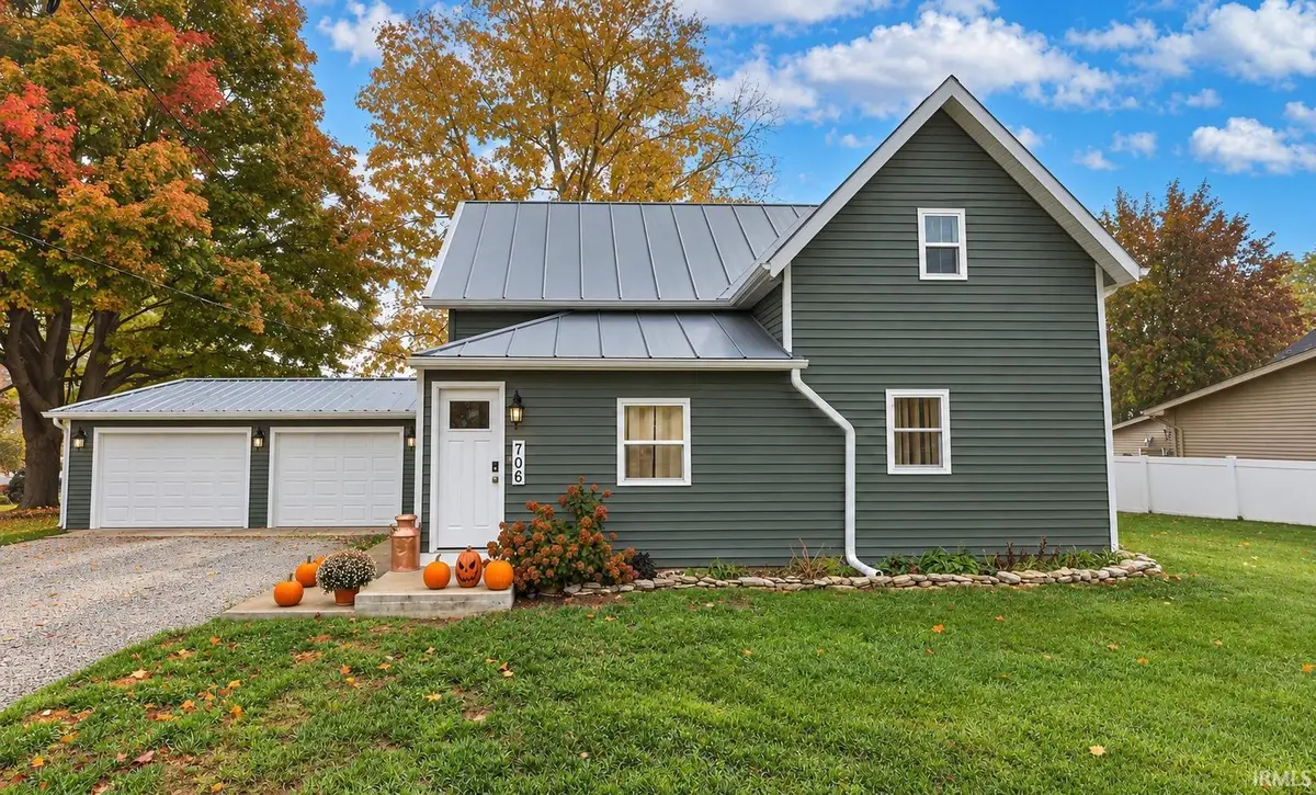 706 S Wayne Street, Hamilton, IN 46742 - #1