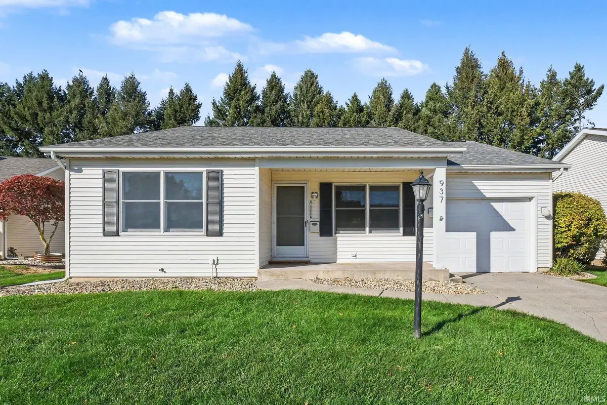 937 W Andrews Court, South Bend, IN 46614 - #1