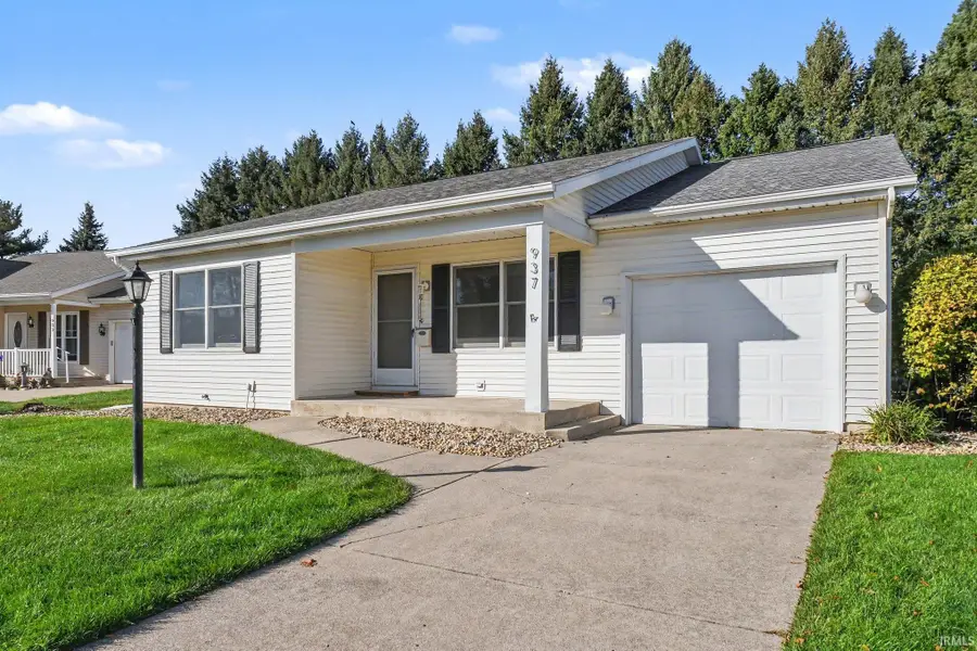 937 W Andrews Court, South Bend, IN 46614 - #2