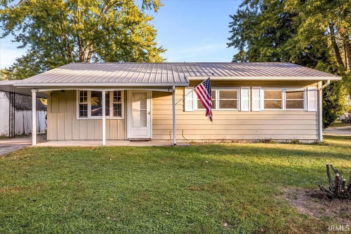 1300 Harrison Drive, Hartford City, IN 47348 - #1