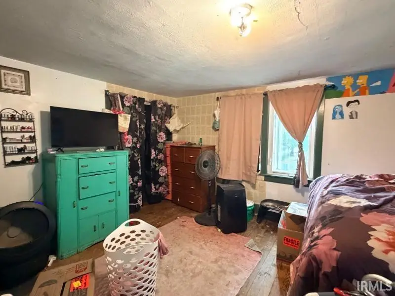1032 E 3rd Street, Mishawaka, IN 46544 - #3