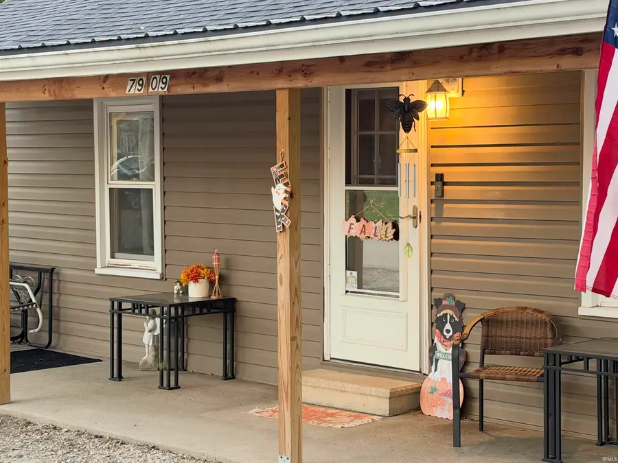7909 S Tennessee Street, Daleville, IN 47334 - #2