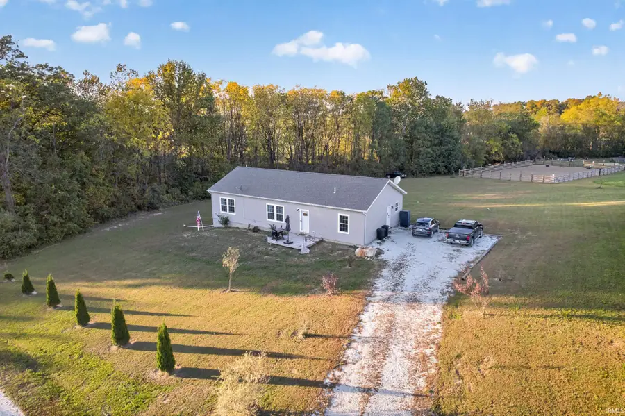 1986 E Hunter Hill Road, Attica, IN 47918 - #2