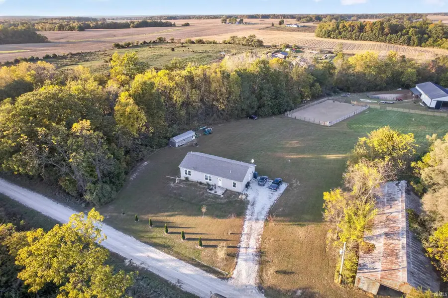 1986 E Hunter Hill Road, Attica, IN 47918 - #3