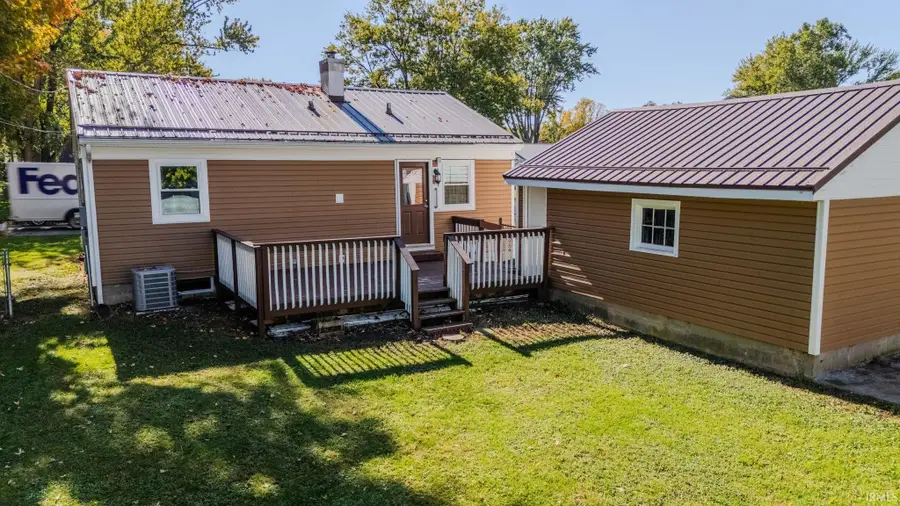 804 Linlawn Drive, Wabash, IN 46992 - #3