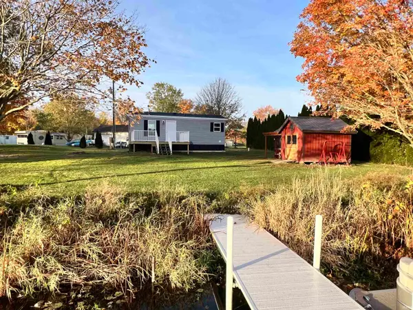 7390 S Caldwell Lake Dr, Claypool, IN 46510