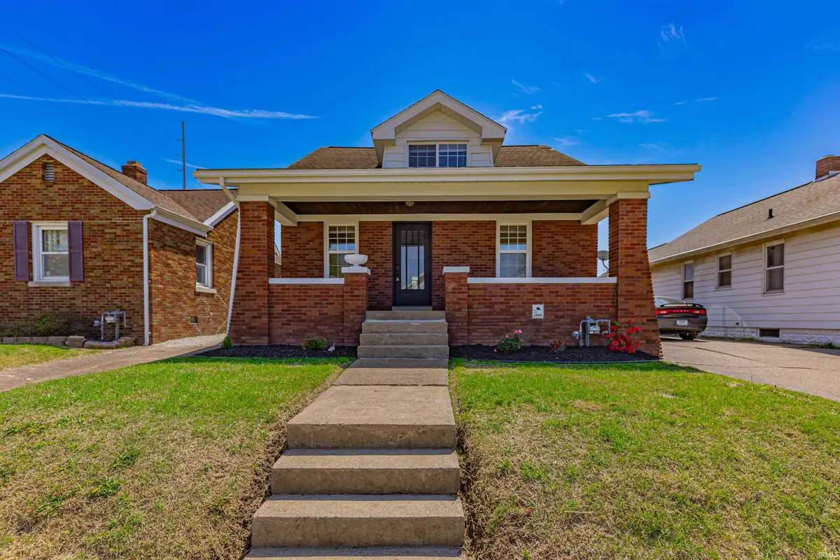 757 E Delaware Street, Evansville, IN 47711 - #1