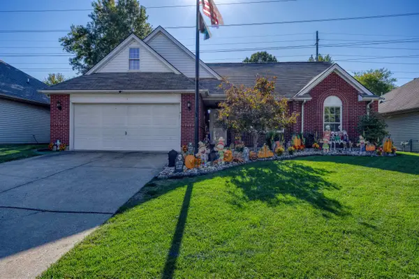 8500 Aster Lane, Evansville, IN 47712