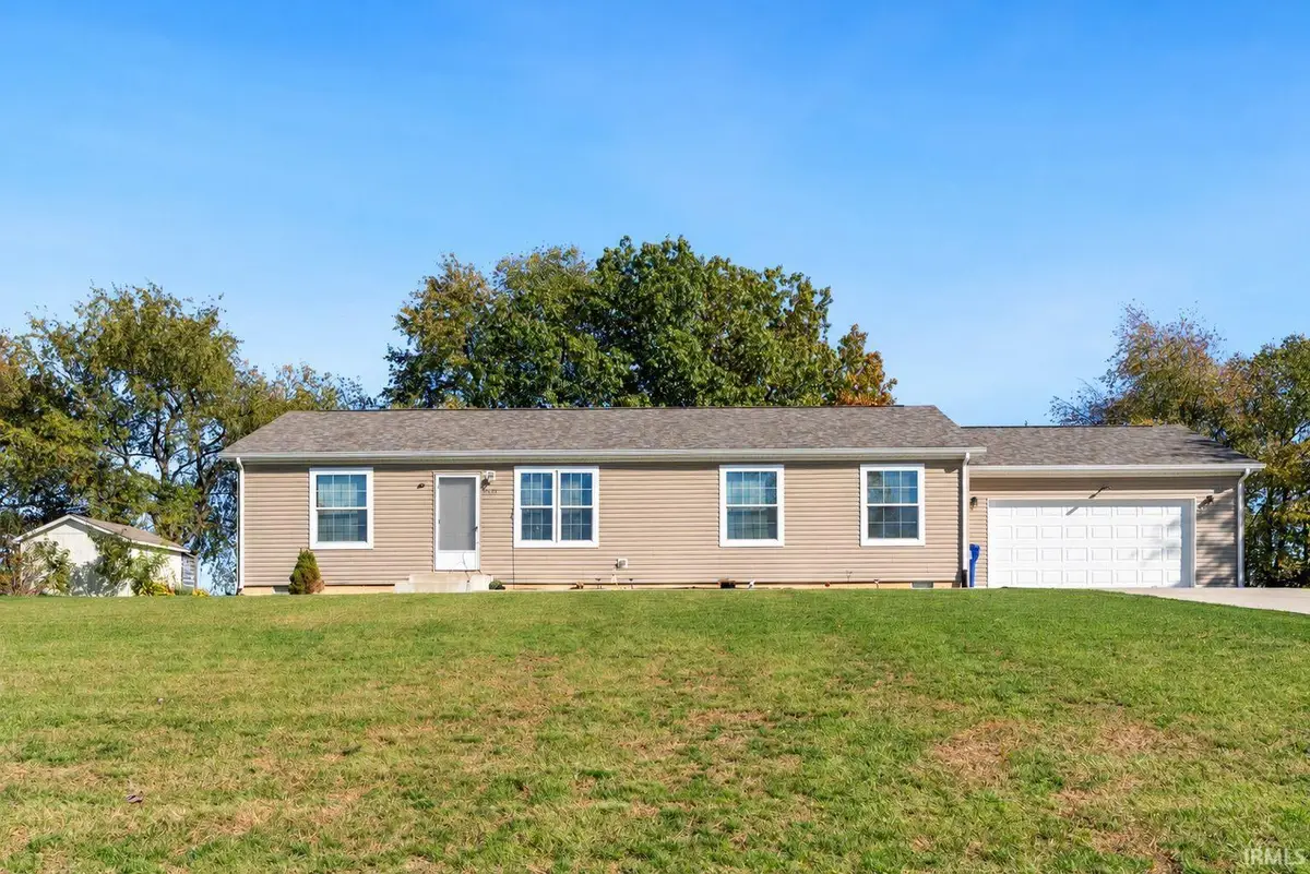 4222 N Lighthouse Drive, Warsaw, IN 46582 - #1