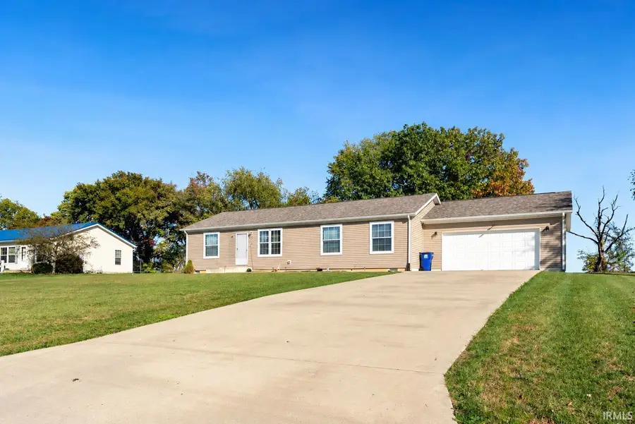 4222 N Lighthouse Drive, Warsaw, IN 46582 - #2