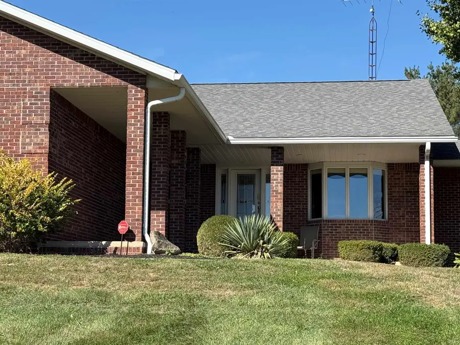 3021 E Us Highway 50, Bedford, IN 47421 - #2