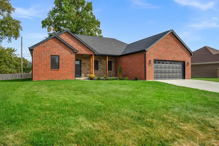 2514 Chrystal Woods Drive, Kokomo, IN 46901 - #2