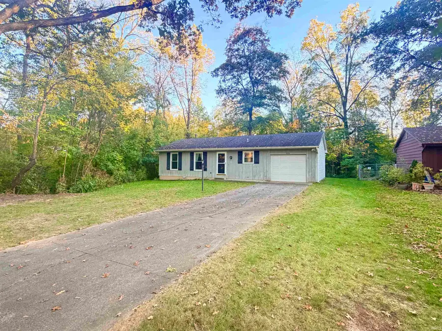 5220 Nevada Avenue, Fort Wayne, IN 46815 - #2