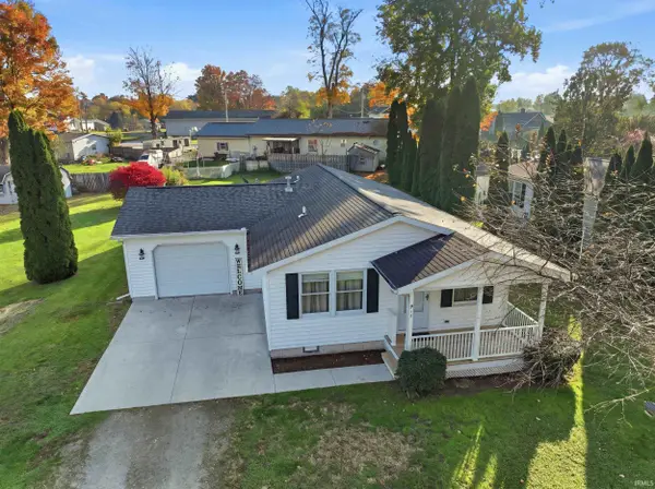 915 S Townline Road, Lagrange, IN 46761