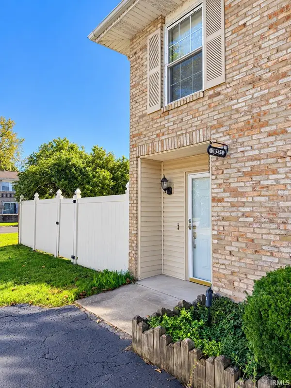 10222 Bourbon Street, Newburgh, IN 47630