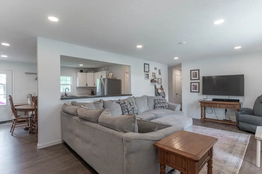 1279 E Jackson Street, Martinsville, IN 46151 - #3