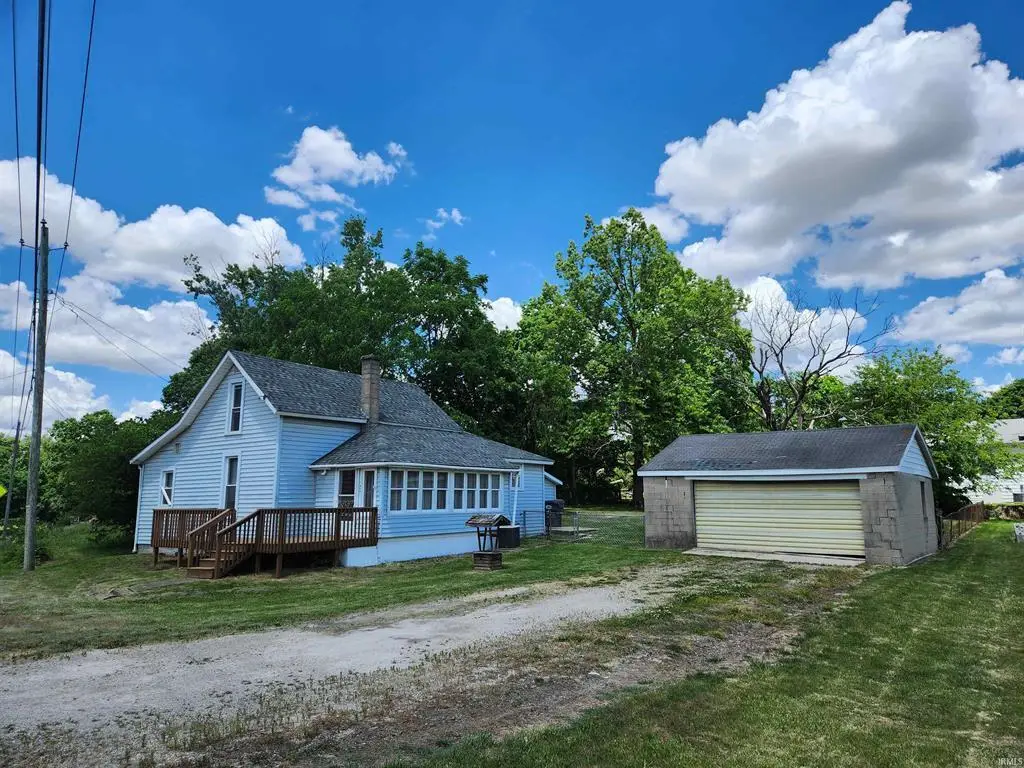 404 W Indiana Avenue, Eaton, IN 47338 - #1