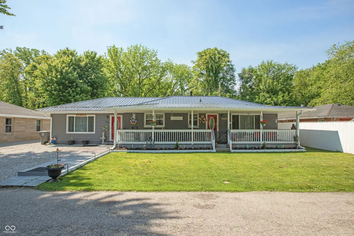 608 E 14th Street, Seymour, IN 47274 - #1