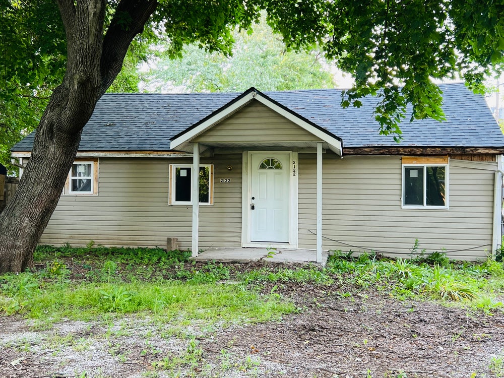 2122 Conrad Avenue, Indianapolis, IN 46221 ERA
