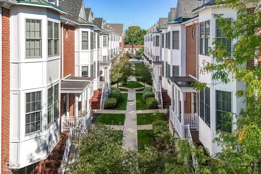 833 N Park Trail Drive, Carmel, IN 46032 - Image #3