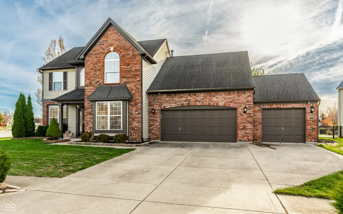 349 Cobblesprings Court, Avon, IN 46123 - Image #1