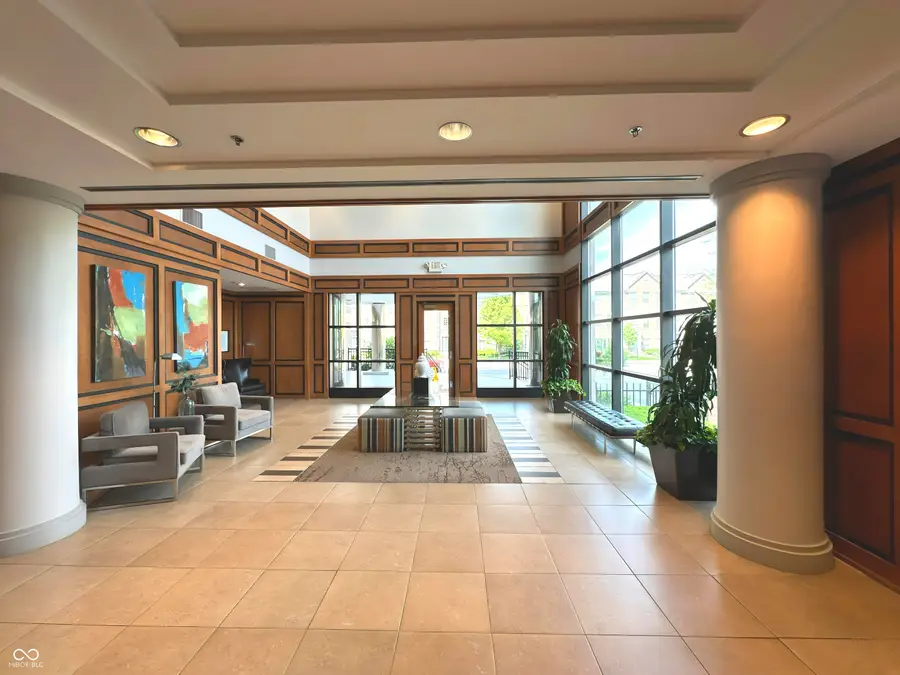 225 N New Jersey Street #46, Indianapolis, IN 46204 - Image #3