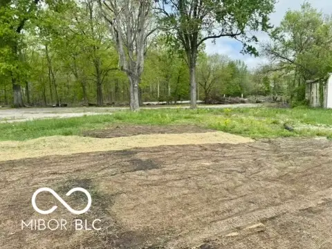 5801 Hwy 62 E, Jeffersonville, IN 47130