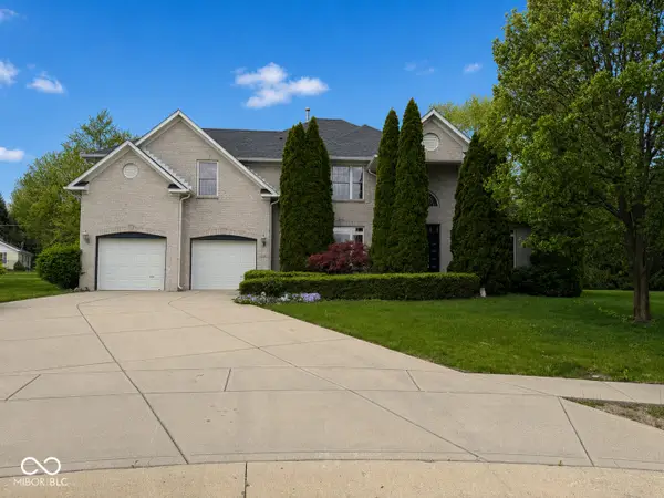 4064 Shady Pointe Row, Greenwood, IN 46143