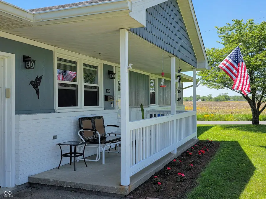 120 W Cummings Street, Brownstown, IN 47220 - #3