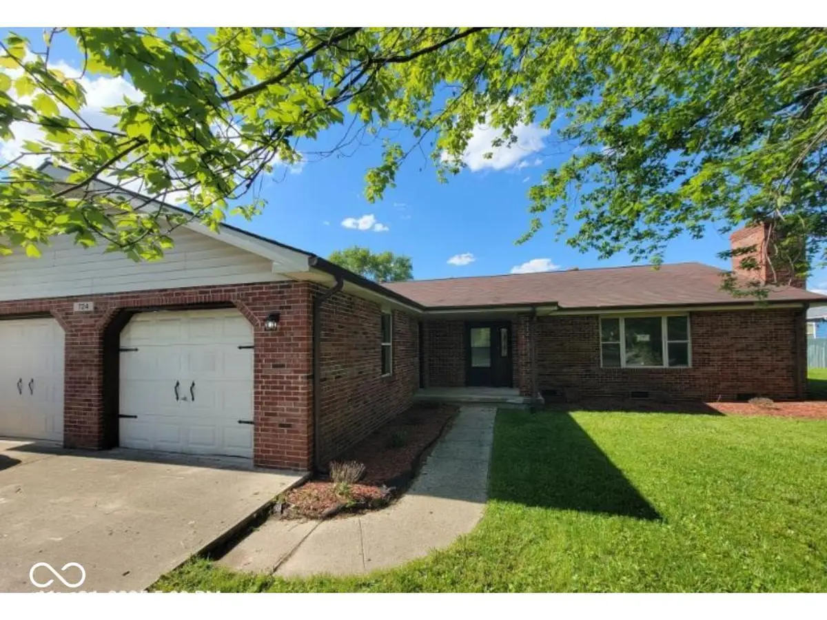 724 Iroquois Street, Anderson, IN 46012 - #1