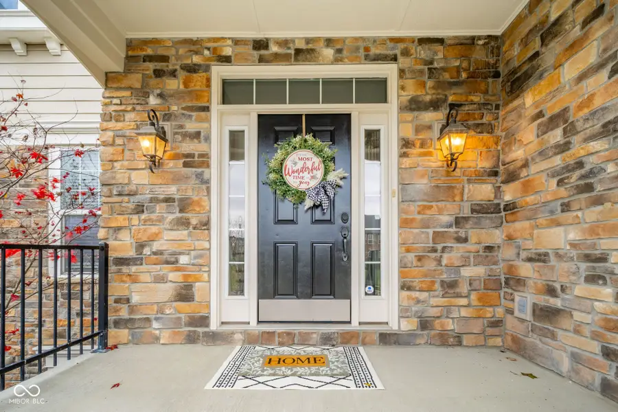 10555 Serra Vista Point, Fishers, IN 46040 - Image #2