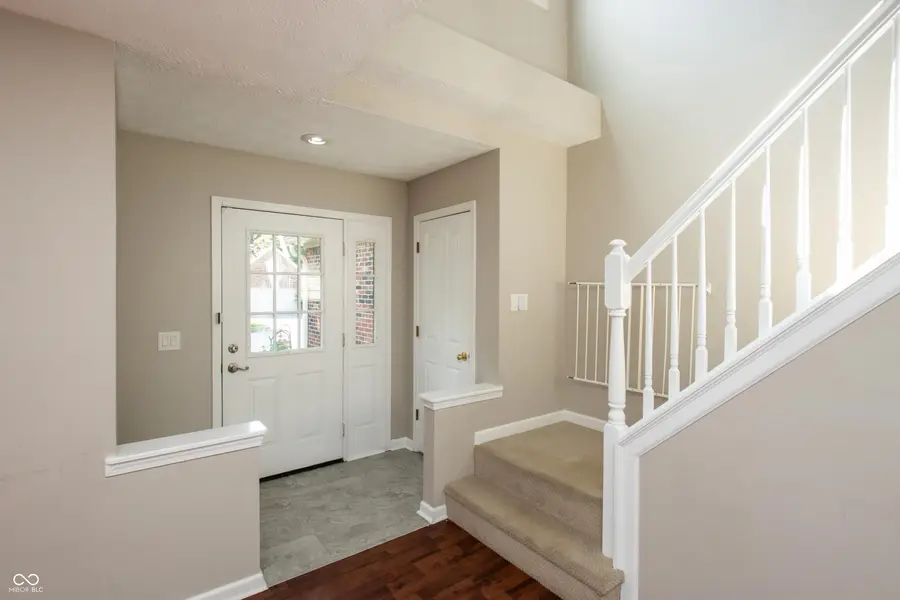 6465 Robinsrock Drive, Indianapolis, IN 46268 - Image #3