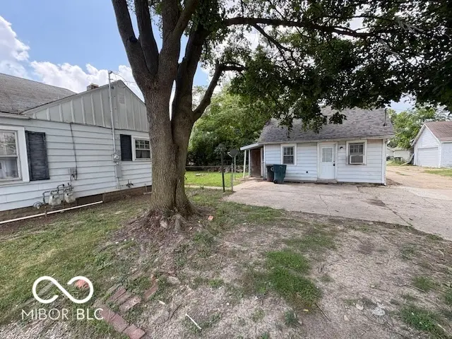 1921 S Hackley Street, Muncie, IN 47302 - #3