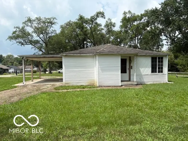 2101 N Macedonia Avenue, Muncie, IN 47303 - #2