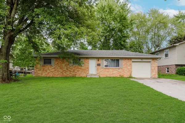 5 Whitewood Court, Beech Grove, IN 46107