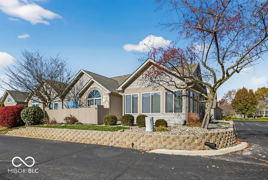 867 Gazebo Way, Greenwood, IN 46142 - Image #2