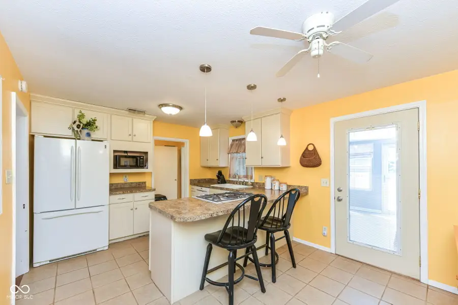 127 W Central Way, Pendleton, IN 46064 - Image #3