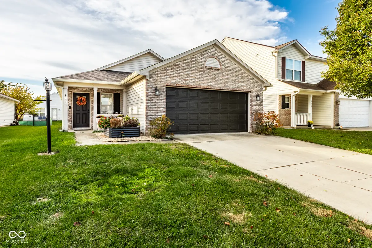 671 Day Break Drive, Greenwood, IN 46143 - Image #1