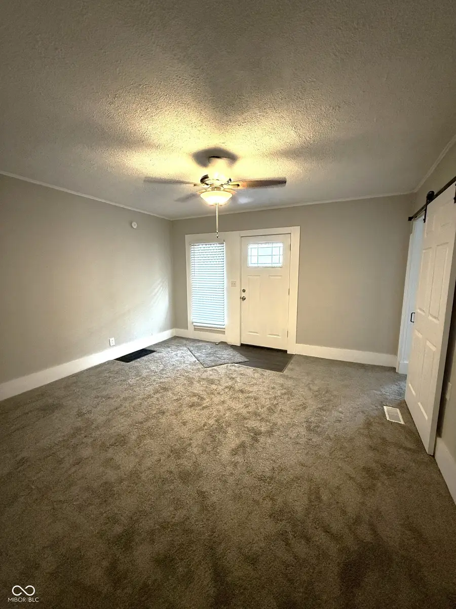 264 E Pennsylvania Street, Shelbyville, IN 46176 - Image #3