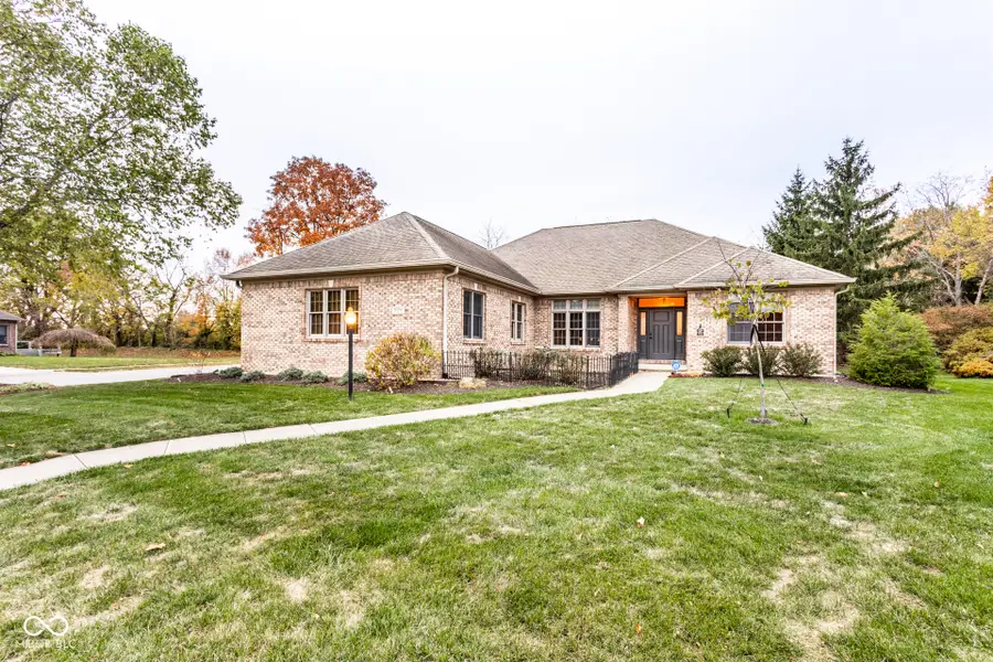 6562 English Oak Lane, Avon, IN 46123 - Image #2